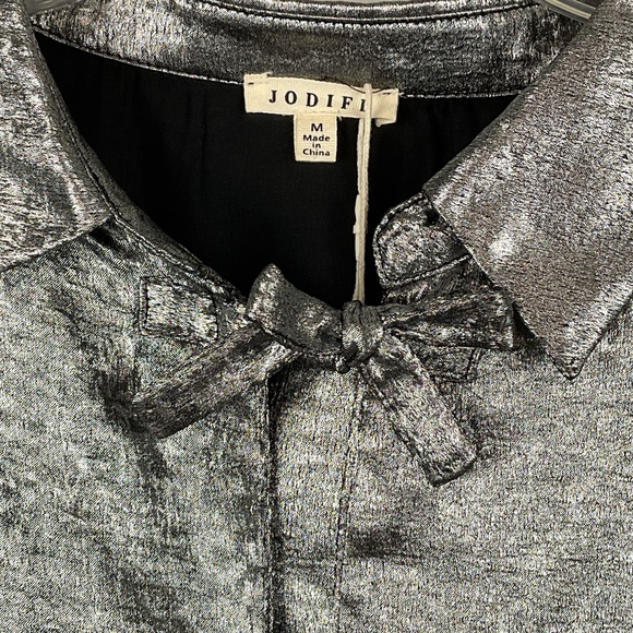 NWT Jodifl Black Silver Metallic Bow Long Sleeve Blouse Sz Medium - Picture 6 of 8